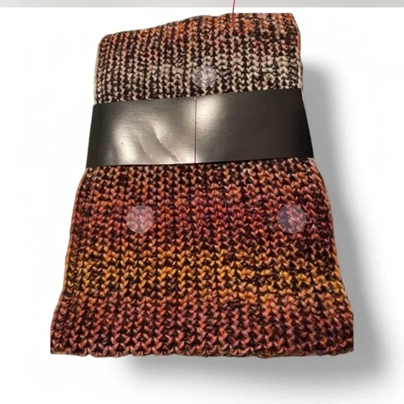 Steve Madden Multicolor Scarf and Hat Set - Picture 5 of 8